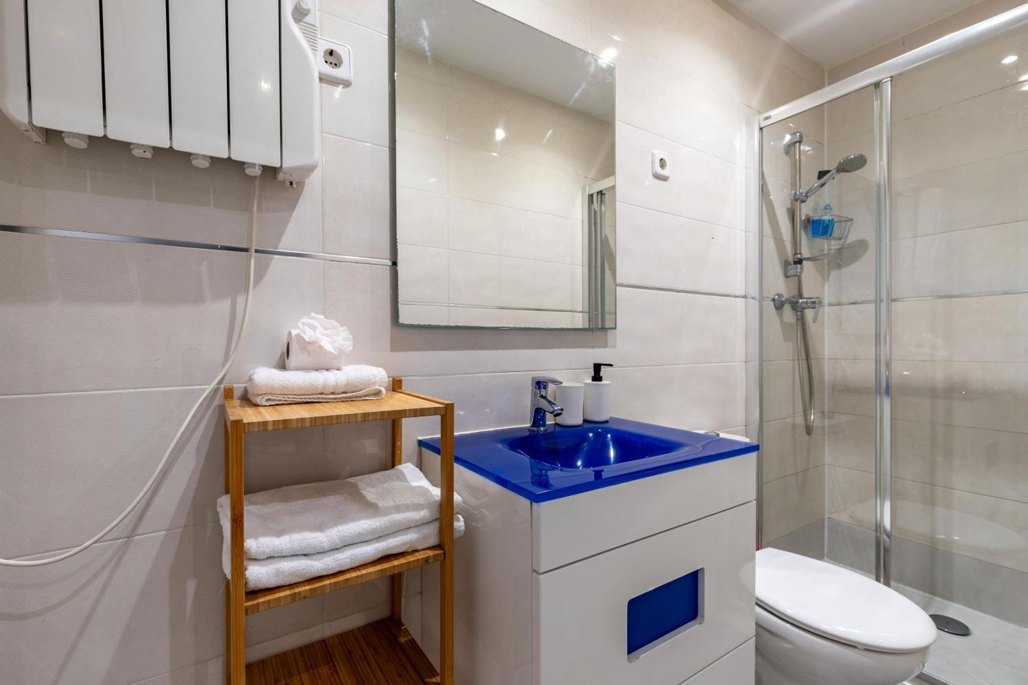 Adosado Cerca Plaza Castilla - Apartamento Cuzco Madrid Dış mekan fotoğraf